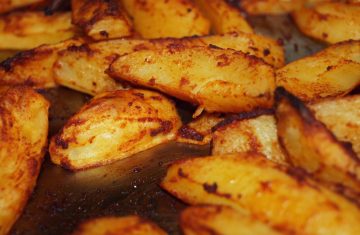 Salt and Vinegar Roasted Potatoes</span></p><p><span style=